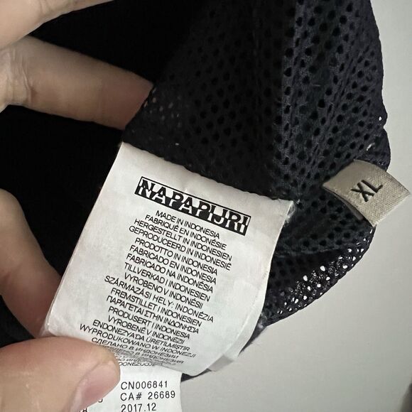 NAPAPIJRI MENS SLIM FIT BOMBER JACKET SIZE XL NAVY - Picture 7 of 7